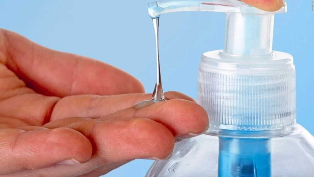 Chị em chọn DDVS phù hợp góp phần tránh viêm nhiễm, khô hạn cho vùng kín.jpg