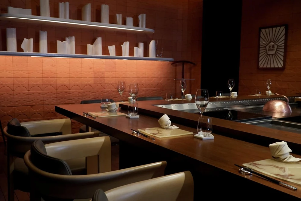 Không gian mộc mạc nhưng tinh tế của Hibana by Koki.jpeg