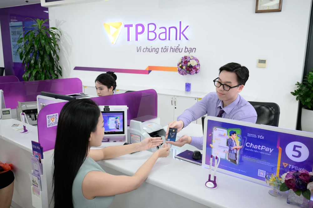Chào hè rực rỡ, TPBank tung thẻ JCB CashBack kèm loạt ưu đãi ẩm thực lên tới 30%.jpg