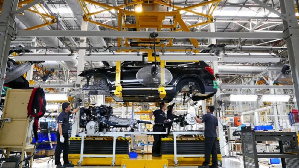 Ứng dụng nam châm điện trong ngành công nghiệp ô tô.png