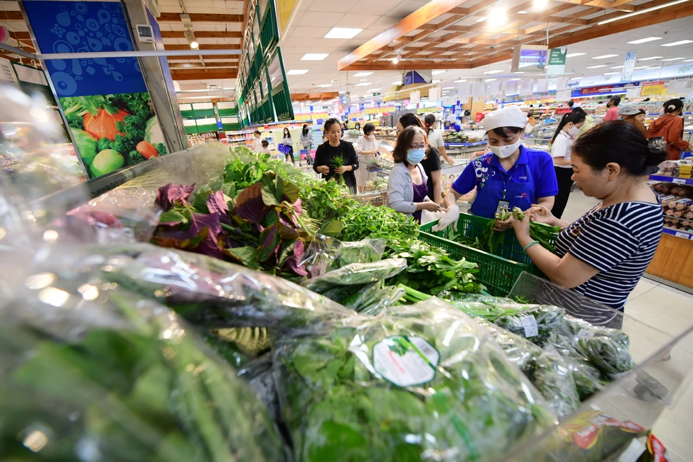 Co.opmart, Co.opXtra bình ổn mặt hàng rau xanh.jpg
