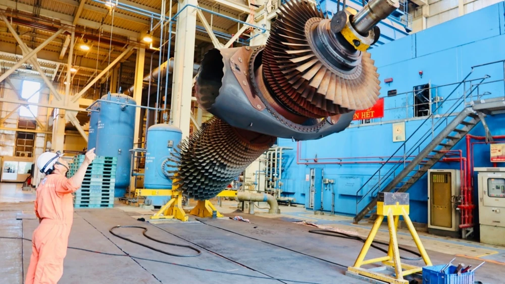 EPS hoàn thành 5 công trình sửa chữa lớn cụm Nhà máy điện Phú Mỹ 2.1 Mở rộng.jpg