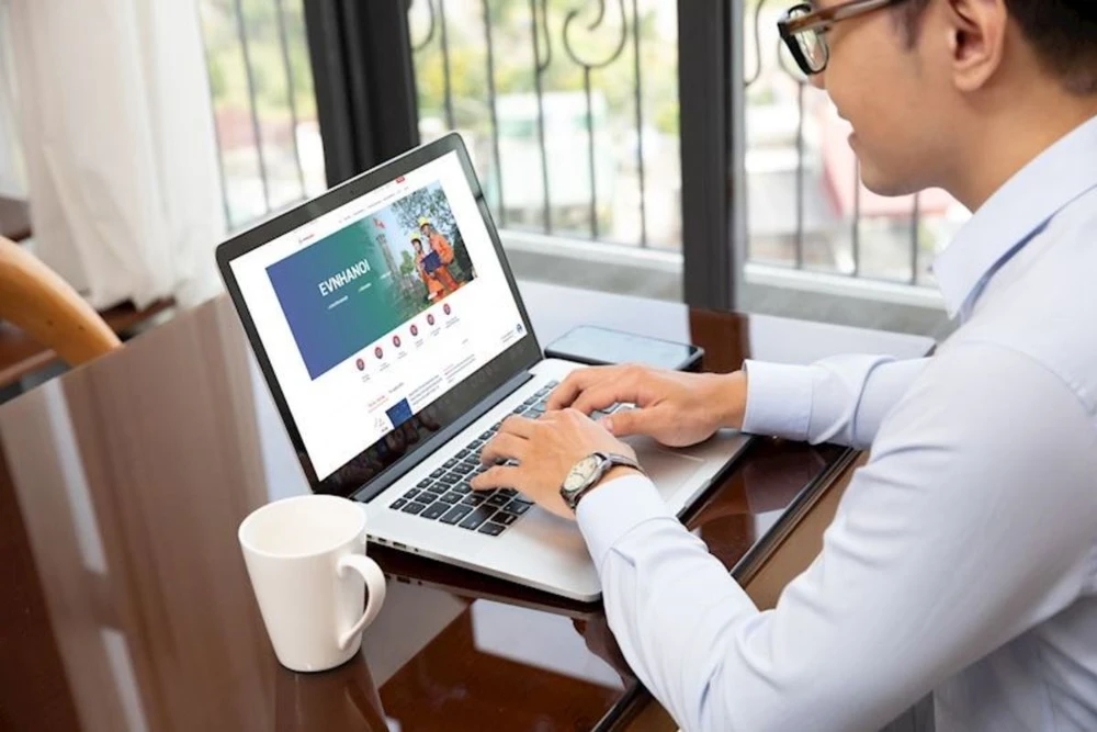 EVN xây dựng “không gian số” phục vụ nhu cầu thanh toán của người dân.jpg