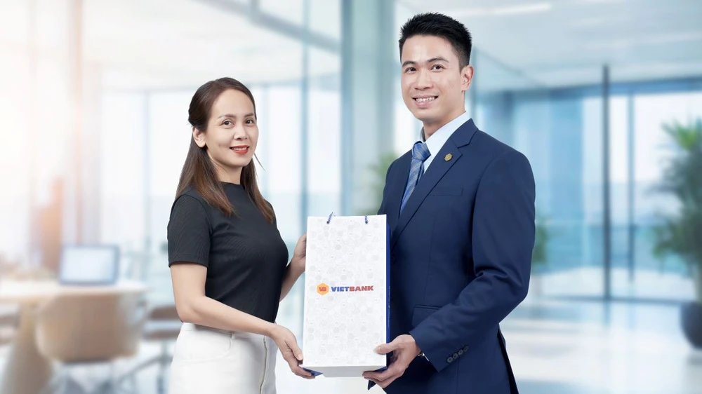 Vietbank ra mắt chương trình khuyến mãi ‘Quà tặng tiền tỷ - Chào thu hết ý’.jpg
