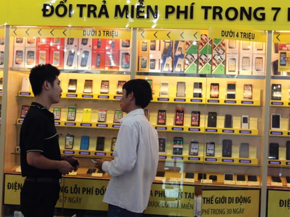 Ngay từ tháng 5, Thế Giới Di Động đã triển khai nhiều chương trình khuyến mãi thiết thực để đồng hành cùng khách hàng chuyển đổi 4G.png