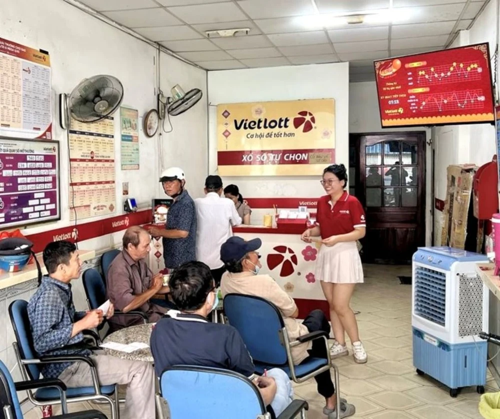 Xổ số Keno phát hành độc quyền tại các điểm bán vé số của Vietlott.jpg