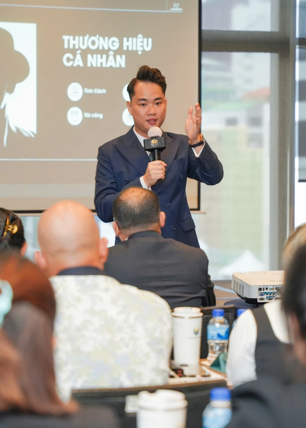 Doanh nghiệp cần gì để tiên phong trong thương mại điện tử?.jpg