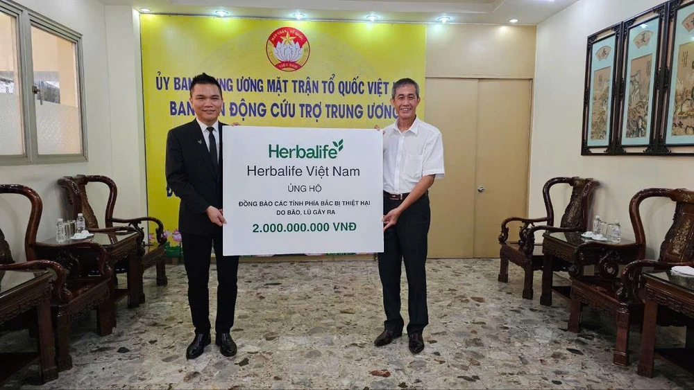 herbalife-viet-nam-cung-bao-suc-khoe-va-doi-song-to-chuc-ngay-dinh-duong-cong-dong-viet-nam-tai-ha-noi-thumb.jpg