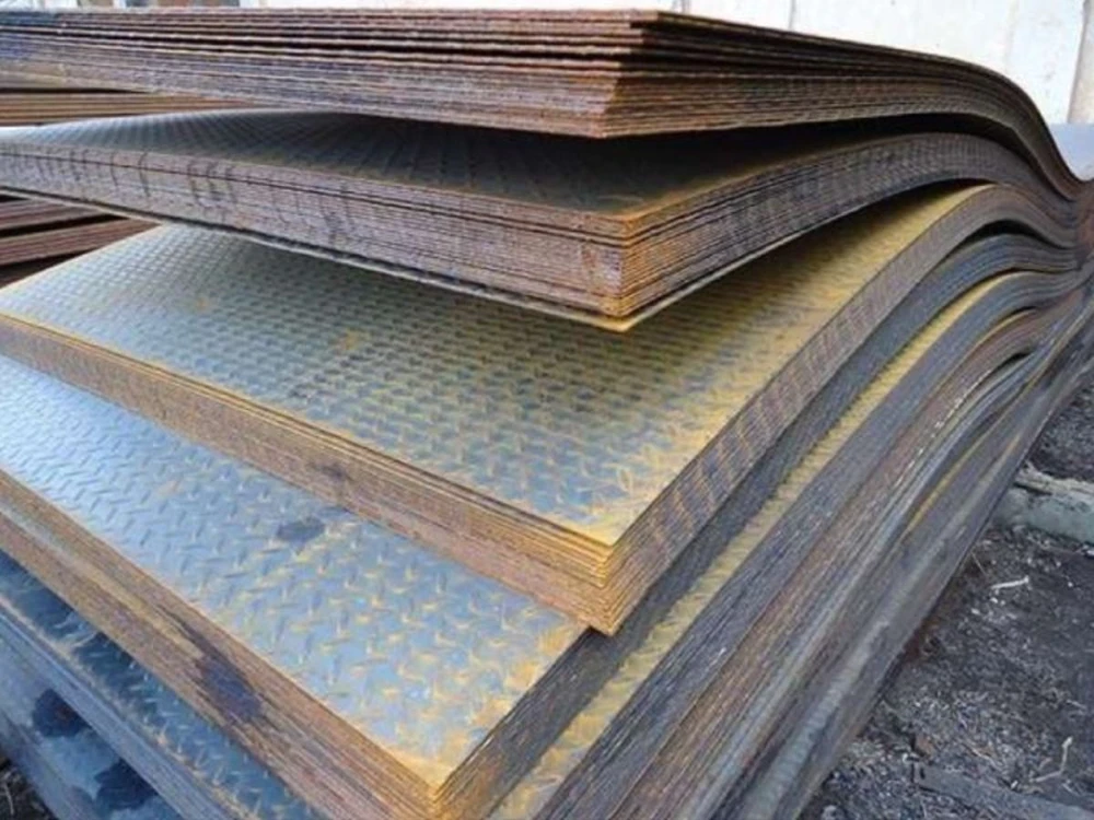 Tìm hiểu Thép tấm: Công dụng, cách chọn thép đạt chuẩn.jpg