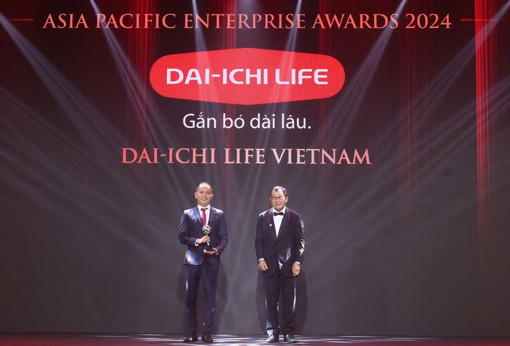 Dai-ichi Life Việt Nam vinh dự liên tiếp 4 năm đạt 2 giải thưởng lớn Châu Á - Asia Pacific Enterprise Awards.jpg