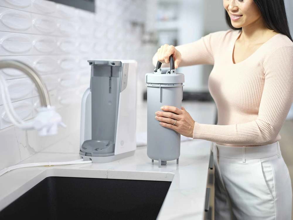 Amway Việt Nam ra mắt máy lọc nước New eSpring ‘Tinh lọc vượt trội - Sống khỏe chủ động’.jpg