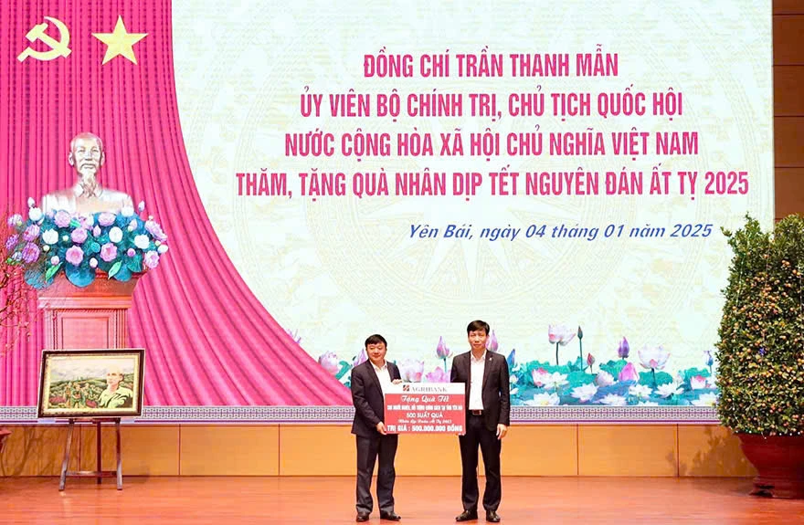 agribank-chung-tay-vi-nguoi-ngheo-doi-tuong-chinh-sach-nhan-dip-xuan-at-ty-nam-2025.jpg