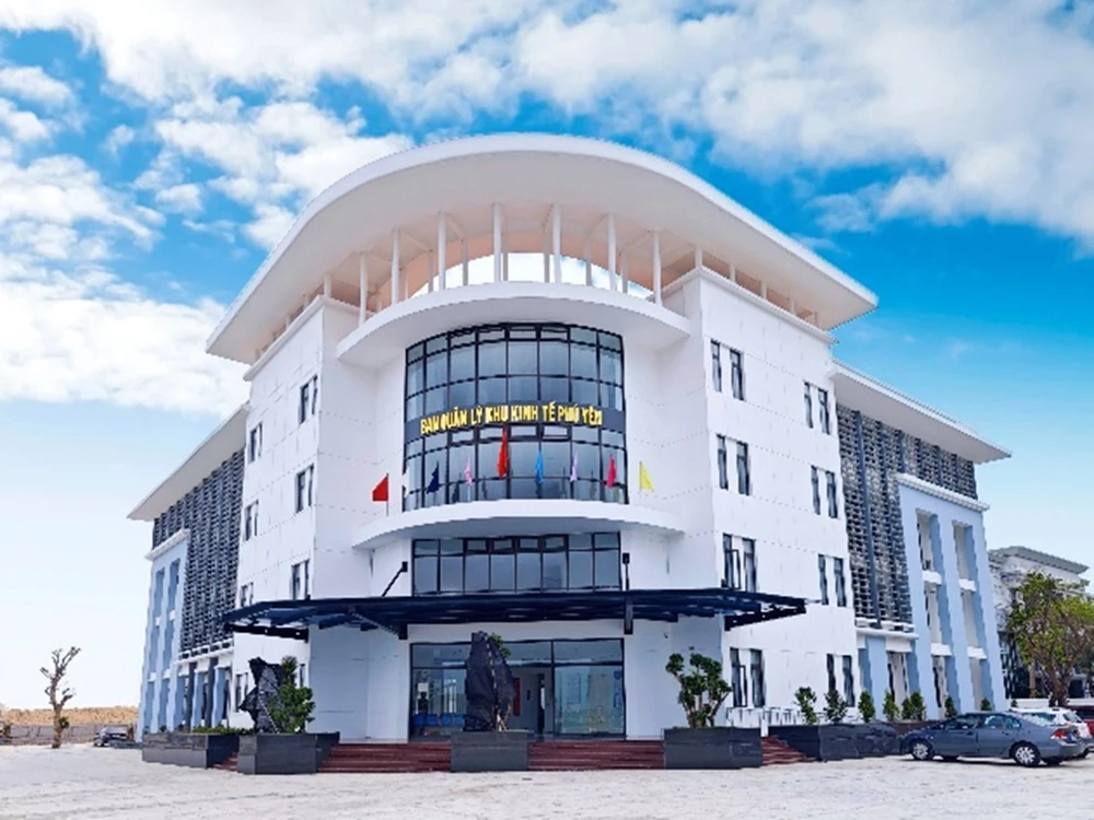 Phát triển Khu kinh tế Nam Phú Yên trở thành Khu kinh tế tổng hợp đa ngành, đa chức năng.jpg