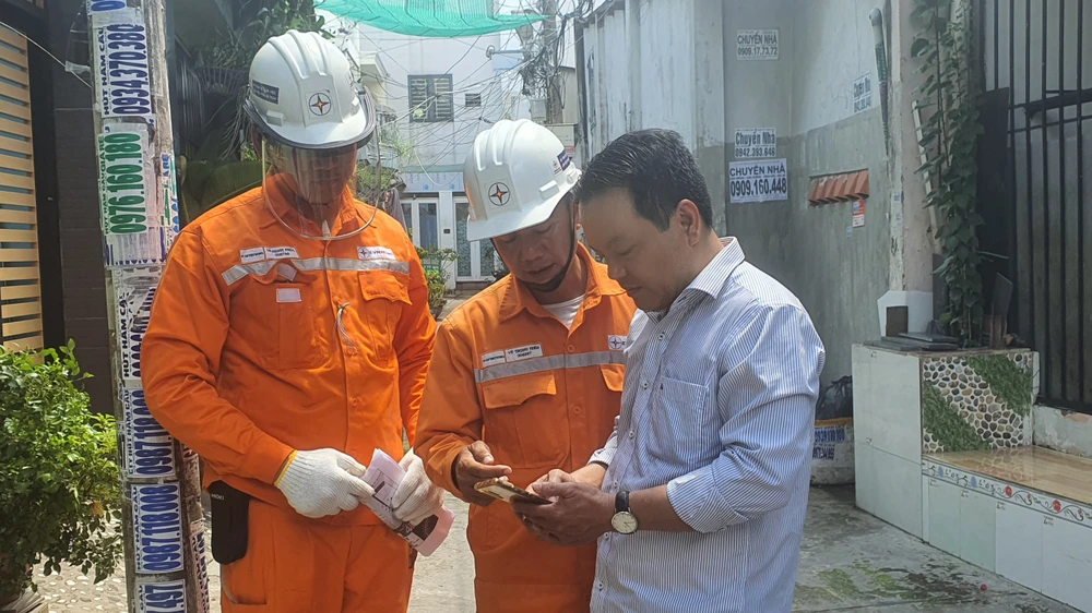 Điện lực TP.HCM ứng dụng AI để phục vụ khách hàng.jpg