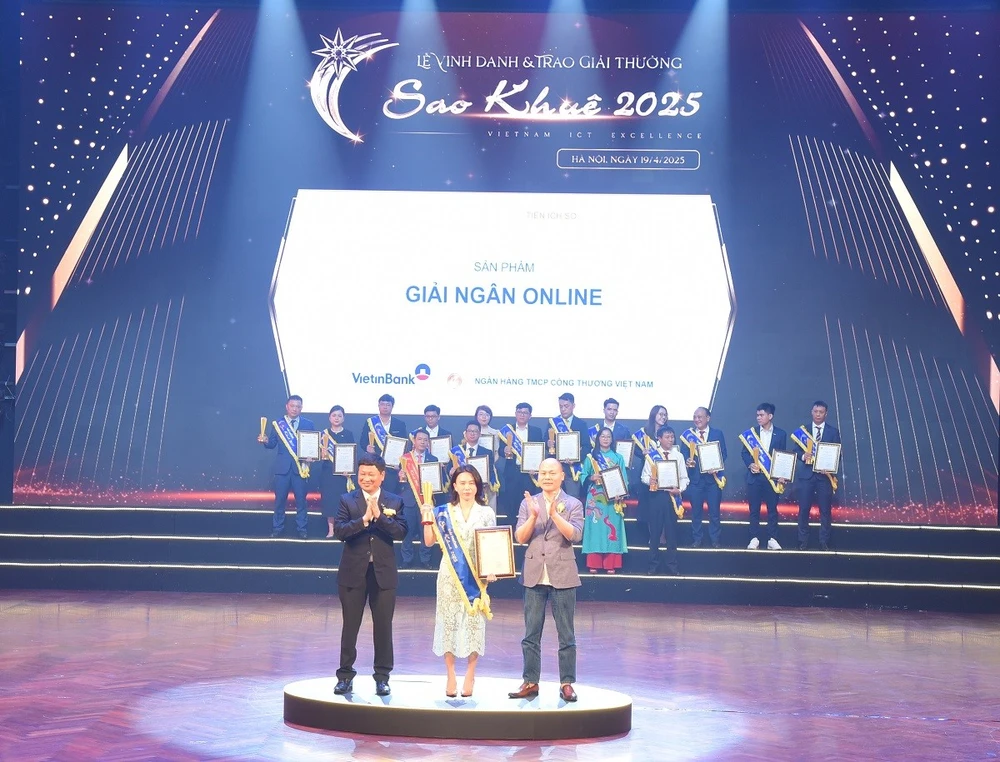 vietinbank-xuat-sac-gianh-5-giai-thuong-sao-khue-2025-2.jpg