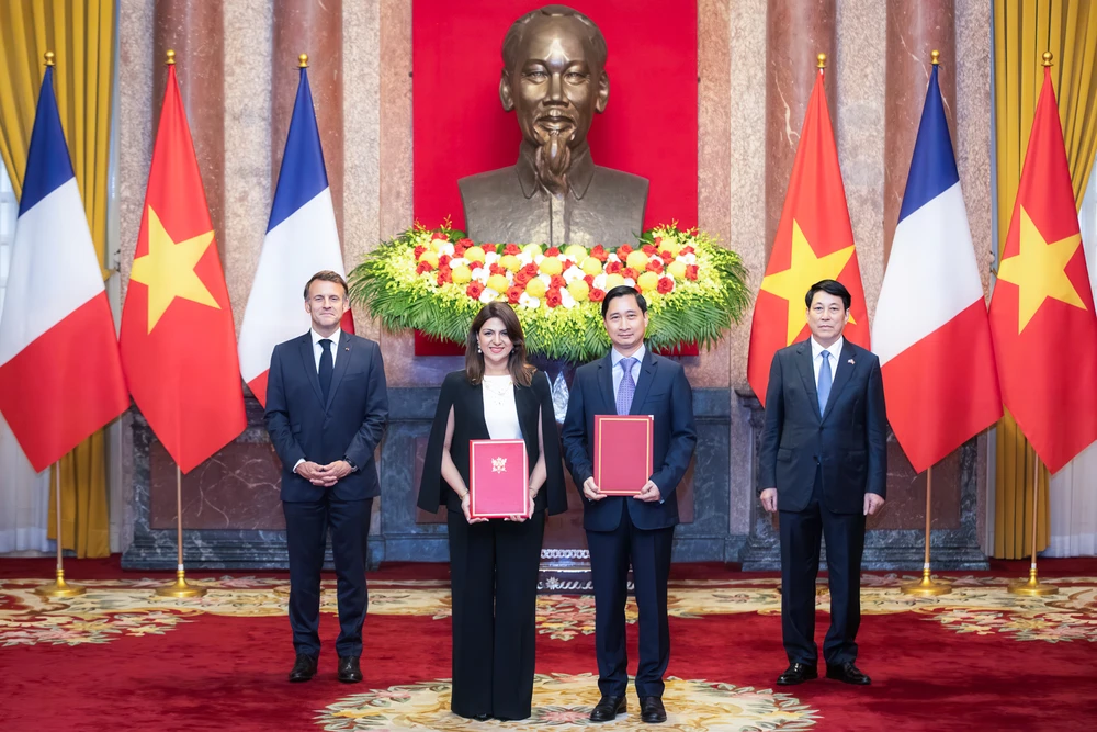 VNVC và Sanofi hợp tác chuyển giao công nghệ sản xuất vaccine.jpg