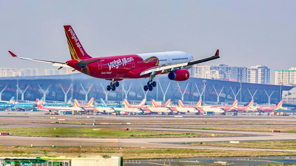 Cơ hội săn vé bay Vietjet giảm 66%, sẵn sàng hoà mình cùng không khí đại nhạc hội K-star Spark.jpg
