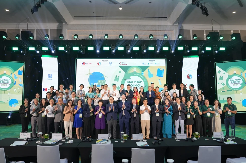 Unilever Việt Nam và hành trình kiến tạo kinh tế tuần hoàn từ rác thải nhựa.jpg