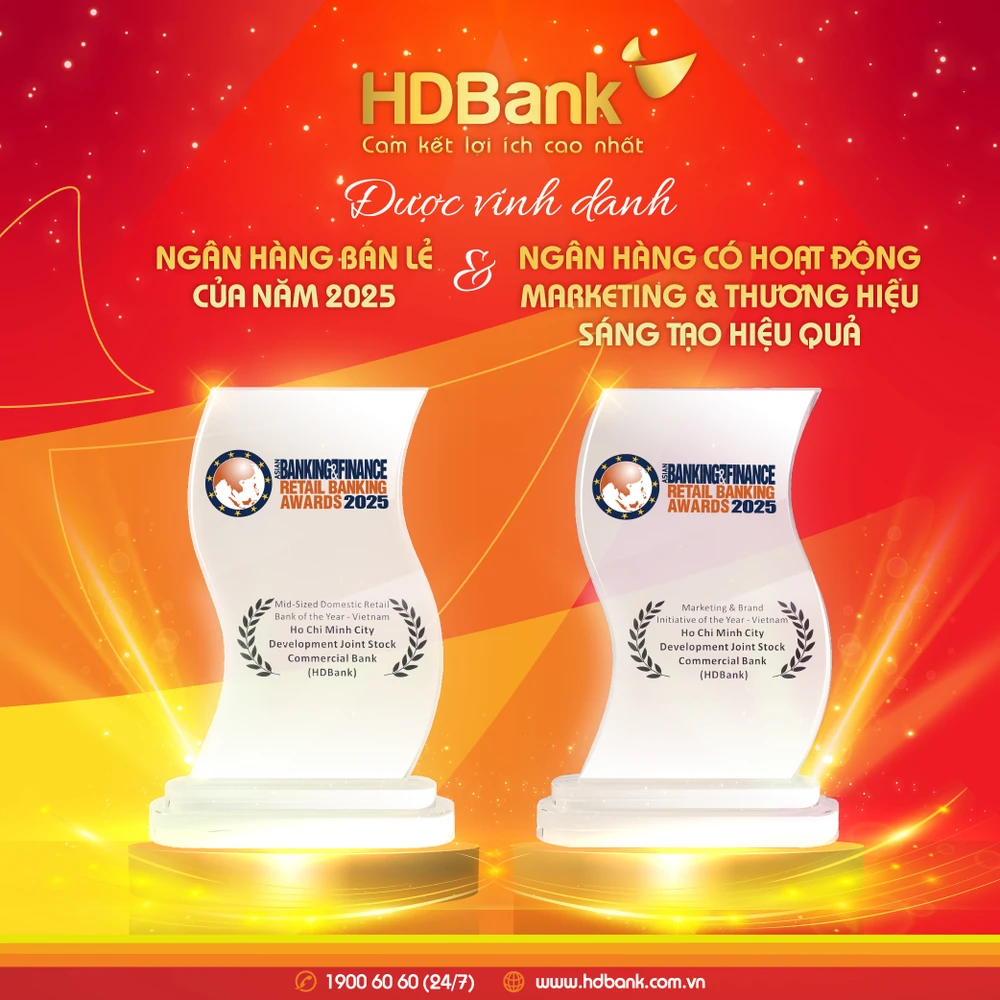 hdbank-nhan-hai-giai-thuong-lon-tu-asian-banking-finance-2.jpg