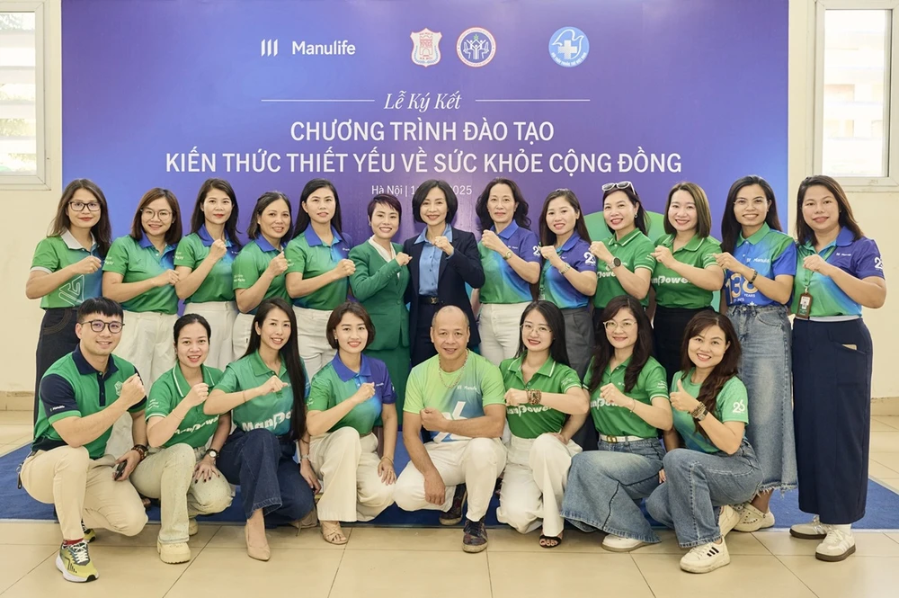 Manulife Việt Nam tiên phong nâng cao kiến thức y tế cho tư vấn viên bảo hiểm.jpg