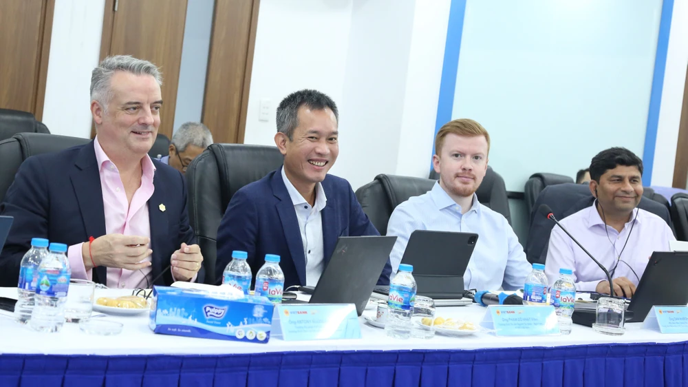 Vietbank tổ chức Hội thảo Chiến lược đầu tư vào AI và Core Banking.JPG