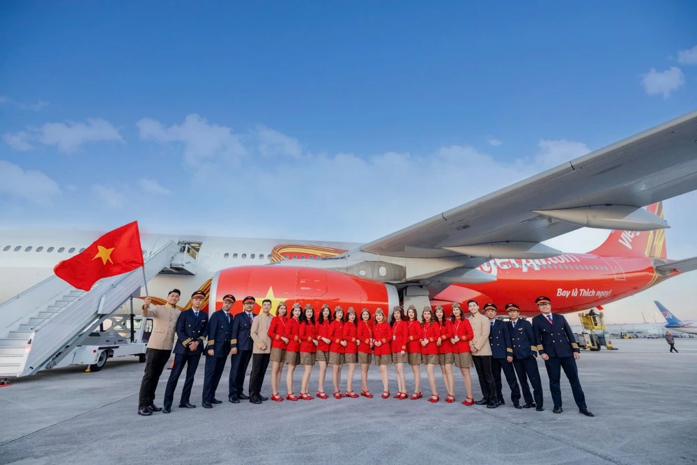 Vietjet nâng đội bay lên 121 chiếc, sẵn sàng cho cao điểm cuối năm và đường bay quốc tế dài.jpg