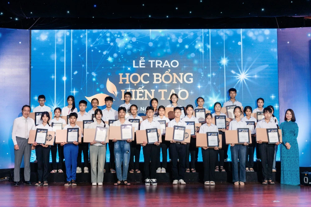 Học bổng Kiến tạo Vinschool: 5 năm tiên phong thu hẹp khoảng cách giáo dục.jpg
