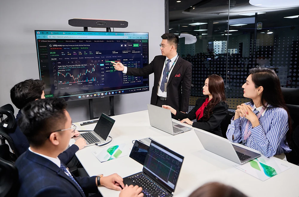 Lợi thế của VPBankS trong phát triển nền tảng công nghệ.jpg