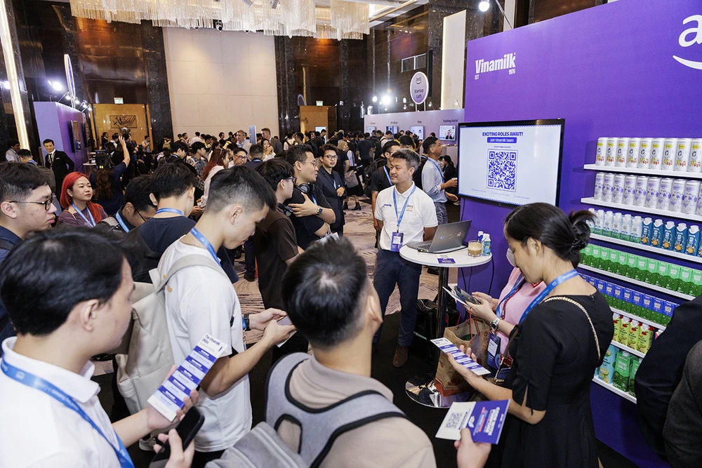 Vinamilk tiết kiệm 3 triệu USD/năm nhờ hệ thống điều phối đơn hàng tự phát triển.JPG