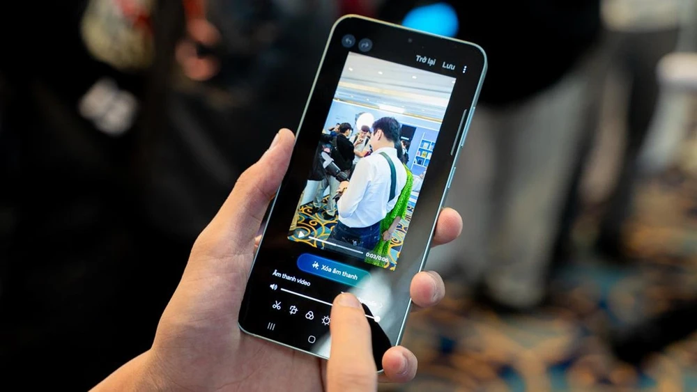 Có nên mua Samsung Galaxy S25 Plus ở thời điểm hiện tại?.jpg