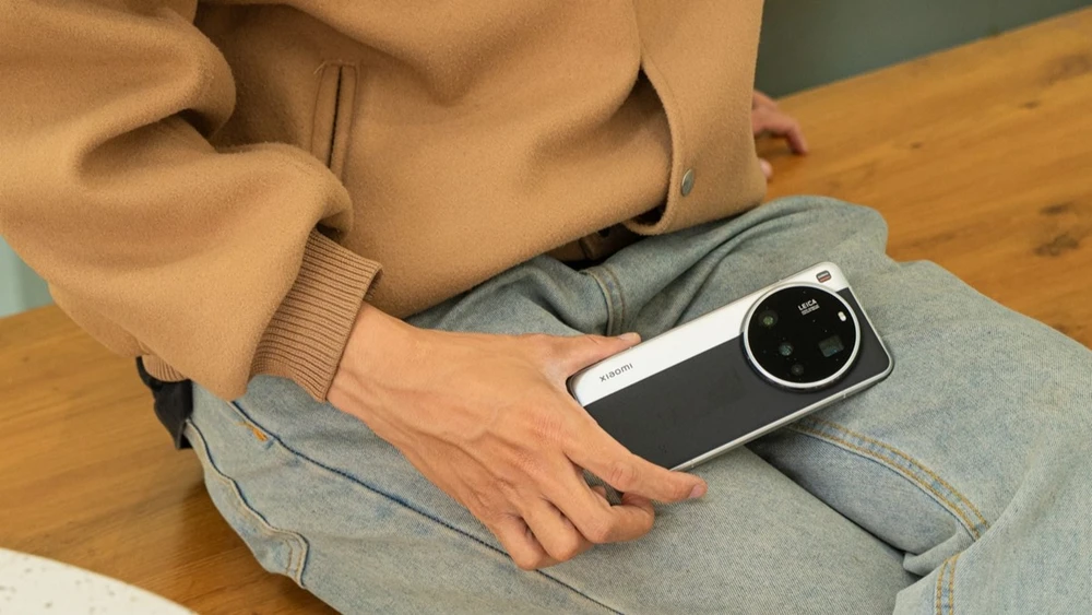 Đánh giá Xiaomi 15 Ultra: thiết kế, hiệu năng, pin và giá.jpg