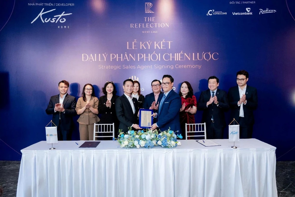 kusto-home-ky-ket-hop-tac-chien-luoc-voi-cen-land-va-kien-hung-phan-phoi-du-an-the-reflection-west-lake-2.jpg