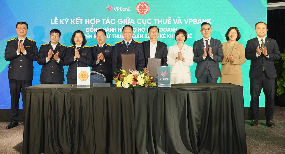 vpbank-hop-tac-cuc-thue-ho-tro-5-4-trieu-ho-kinh-doanh-chuyen-doi-tu-thue-khoan-sang-ke-khai.jpg