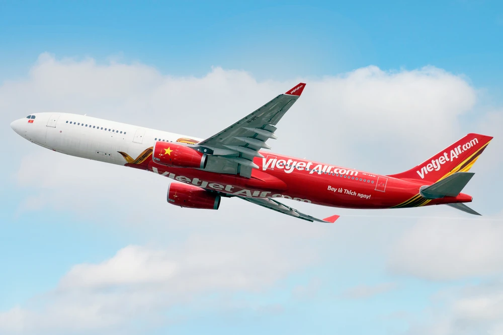 vietjet-khai-thac-gan-3-800-chuyen-bay-dap-ung-nhu-cau-cao-diem-le-30-4-den-1-5.jpg