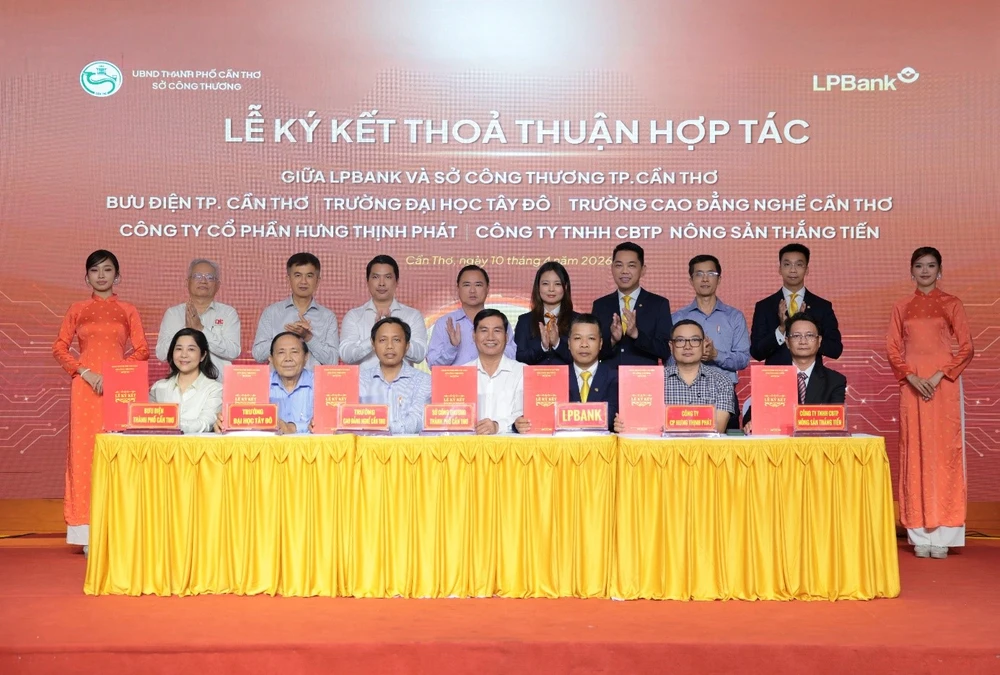 lpbank-ket-noi-doanh-nghiep-dong-bang-song-cuu-long-thuc-day-phat-trien-ben-vung-3.jpg