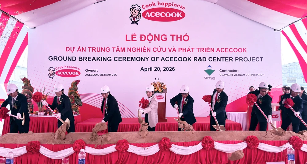 acecook-viet-nam-to-chuc-le-dong-tho-du-an-trung-tam-nghien-cuu-va-phat-trien-moi.jpg