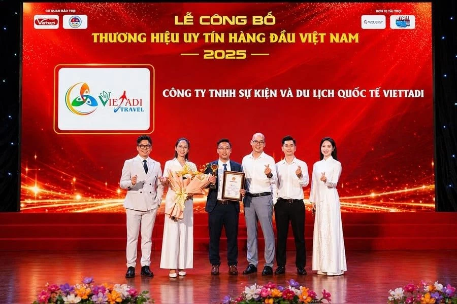 du-lich-ha-noi-cung-vietadi-travel-trai-nghiem-dam-chat-thu-do-3.jpg