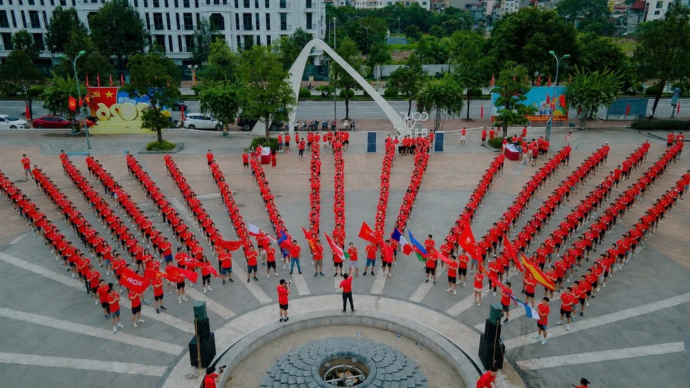 nguoi-rox-ket-noi-qua-nhung-buoc-chay-day-noi-luc-2.jpg