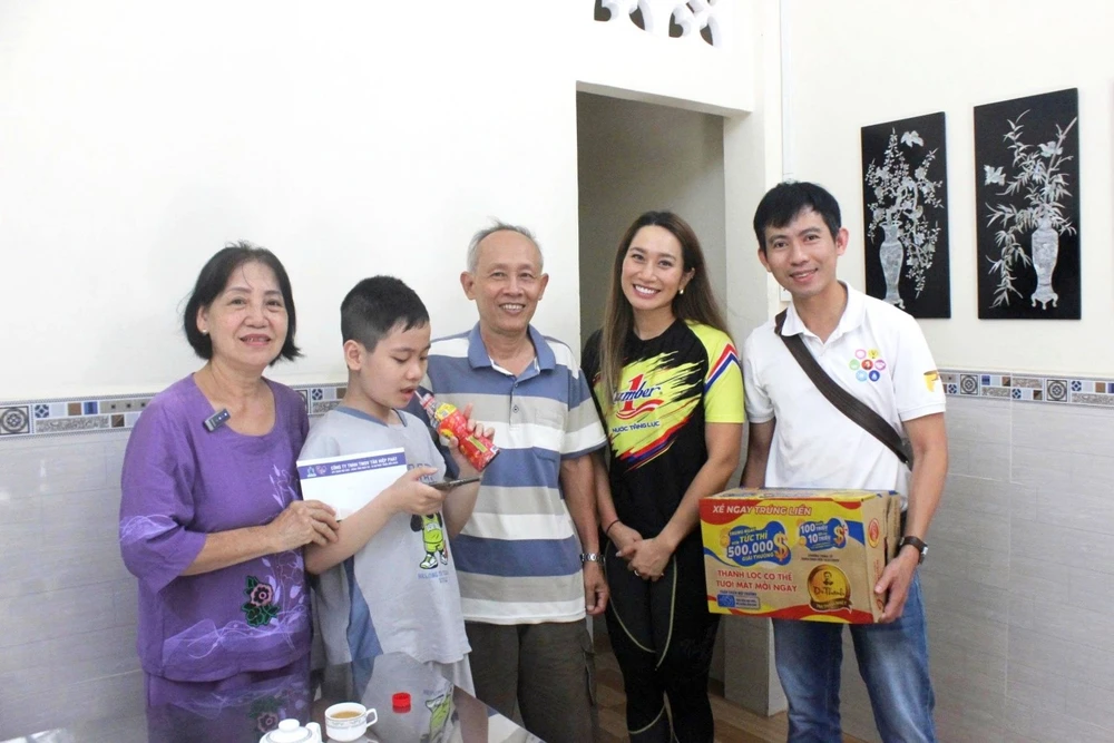 sau-dai-dich-van-con-nhung-uoc-mo-tuoi-tho-can-duoc-nang-do-2.jpg
