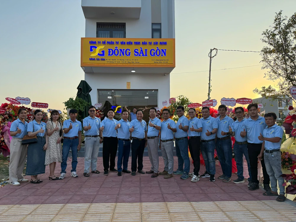 dong-sai-gon-tan-tam-chuyen-nghiep-bang-tien-do-cong-trinh-2.jpg