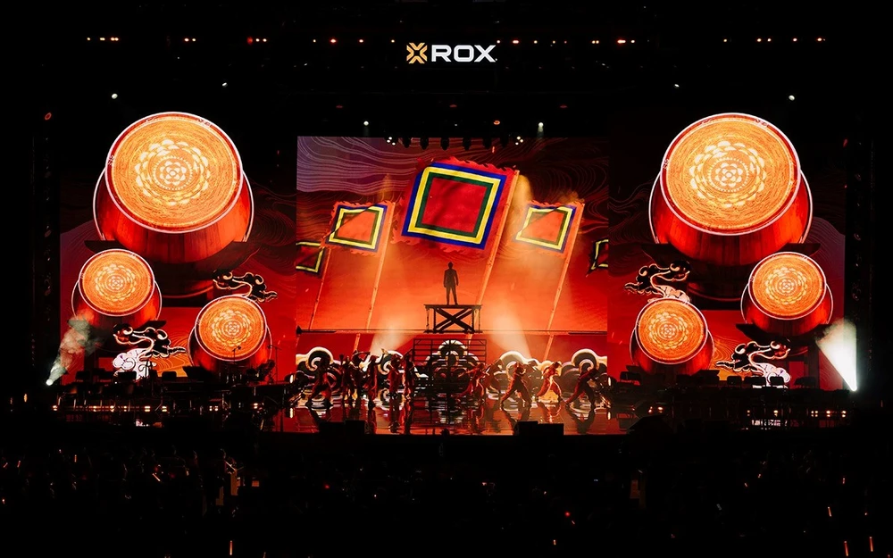 khat-vong-vuon-minh-ruc-ro-va-hanh-trinh-3-thap-ky-kien-tao-cua-rox-group-4.jpg