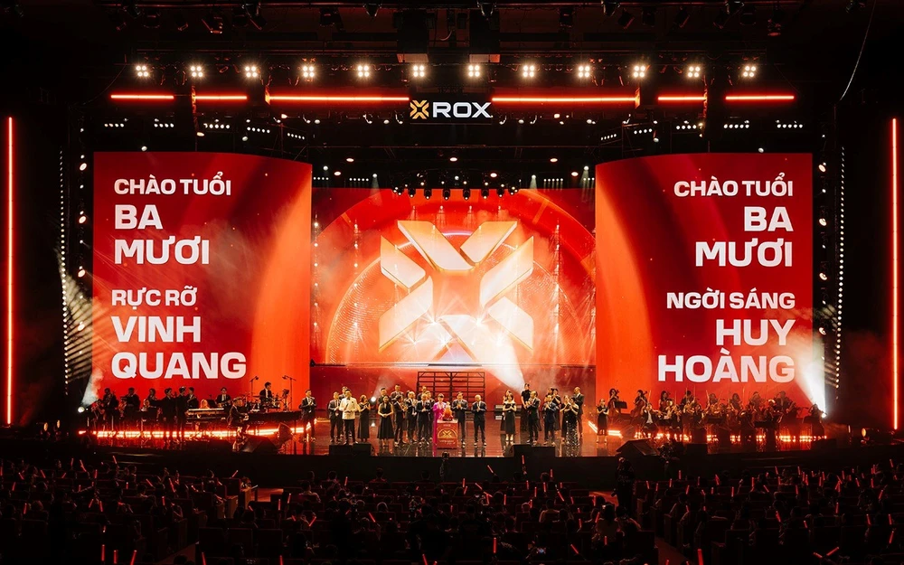 khat-vong-vuon-minh-ruc-ro-va-hanh-trinh-3-thap-ky-kien-tao-cua-rox-group-5.jpg