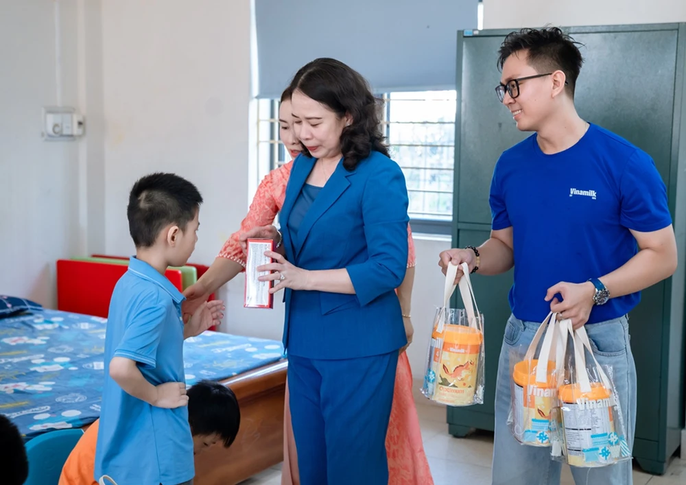 vinamilk-chung-tay-vi-mot-mua-he-hanh-phuc-an-toan-cho-tre-em-2.jpg