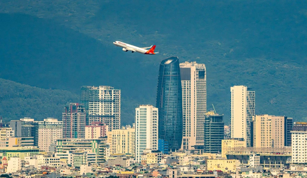bay-sun-phuquoc-airways-choi-ba-na-huong-uu-dai-len-den-680-ngan-dong.jpg
