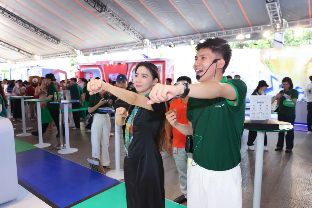 trai-nghiem-man-nhan-chuoi-giai-phap-tai-chinh-so-tai-dai-lo-thinh-vuong-vpbank-2026-4.jpg