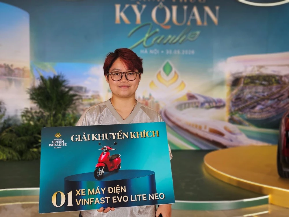 con-vao-nam-lap-nghiep-cha-me-chon-them-phien-ban-vinhomes-cho-tuong-lai-ca-gia-dinh.jpg