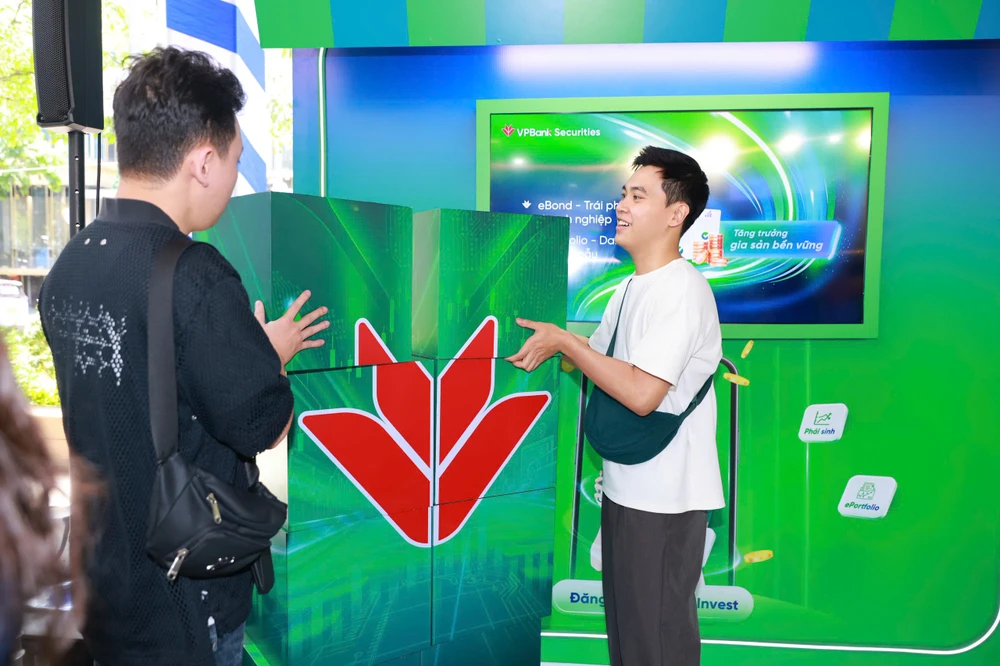 hang-ngan-nha-dau-tu-mo-loi-thinh-vuong-cung-vpbanks-tai-ngay-tai-chinh-so-2026.jpg