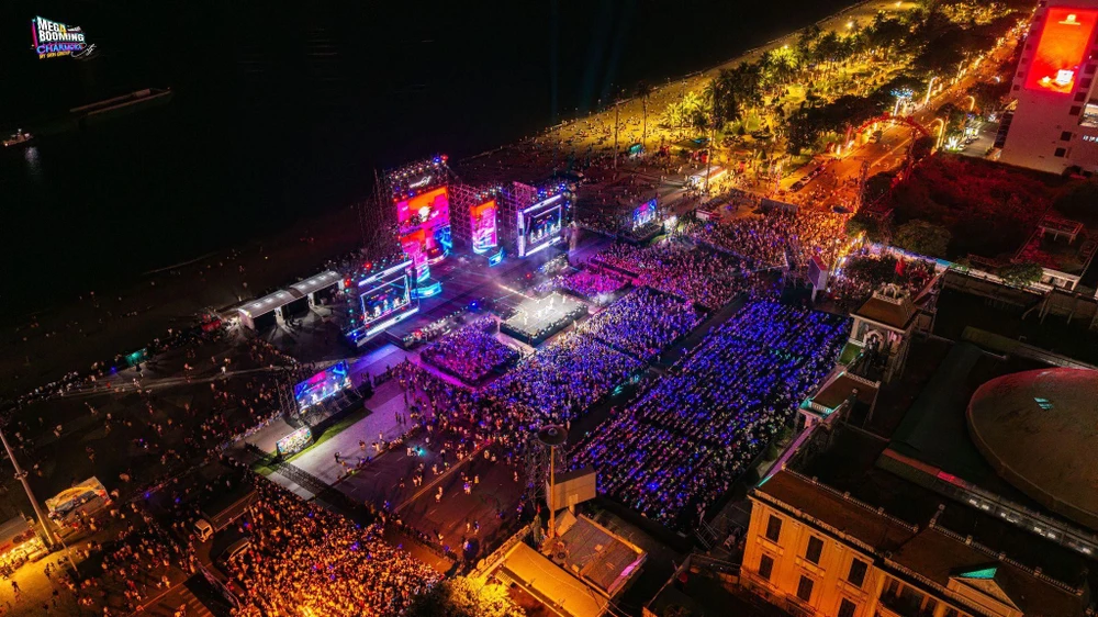 tu-con-sot-mega-booming-charmora-city-giai-ma-cong-thuc-le-hoi-duoc-sun-group-ap-dung-tai-festival-island.jpg