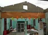 Hàng trăm căn nhà ở Quảng Ngãi hư hỏng do bão số 5
