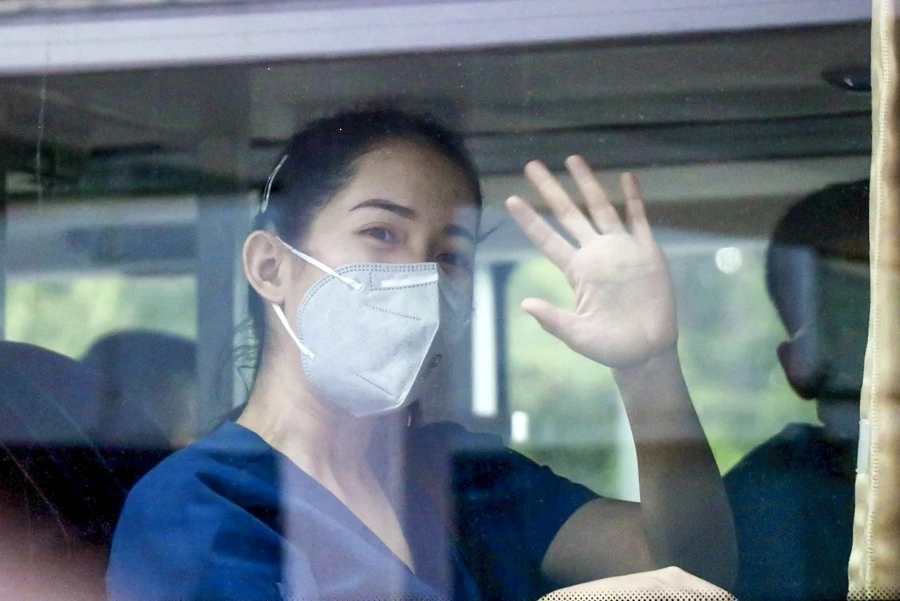 41 y bác sĩ Thừa Thiên - Huế lên đường vào Bình Dương chống dịch ảnh 2